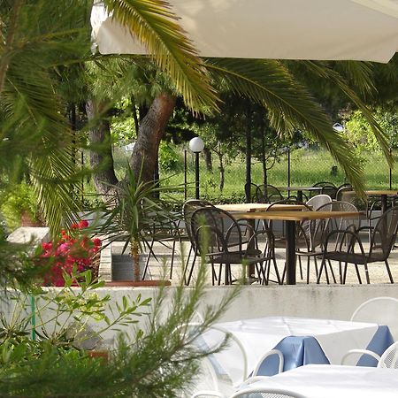 Kassandra Mare Hotel Nea Poteidaia Exterior foto