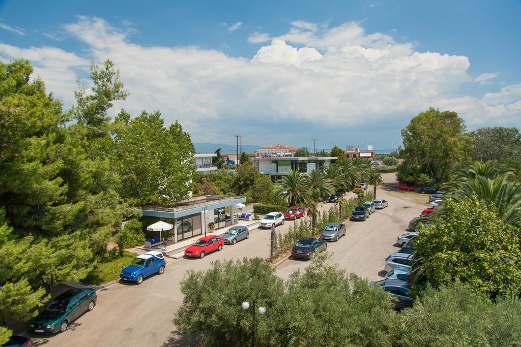 Kassandra Mare Hotel Nea Poteidaia Exterior foto